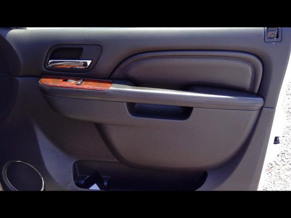 2013 CADILLAC ESCALADE TRIM PANEL FR DOOR - 2002777