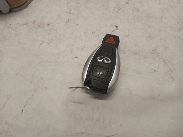 2017 INFINITI INFINITI_QX30 FOB/REMOTE - 10977022