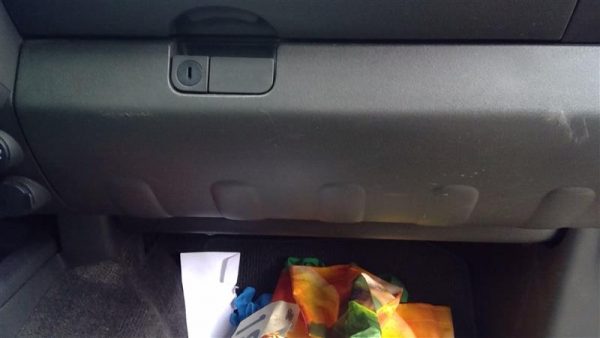 2018 NISSAN FRONTIER GLOVE BOX - 10930351