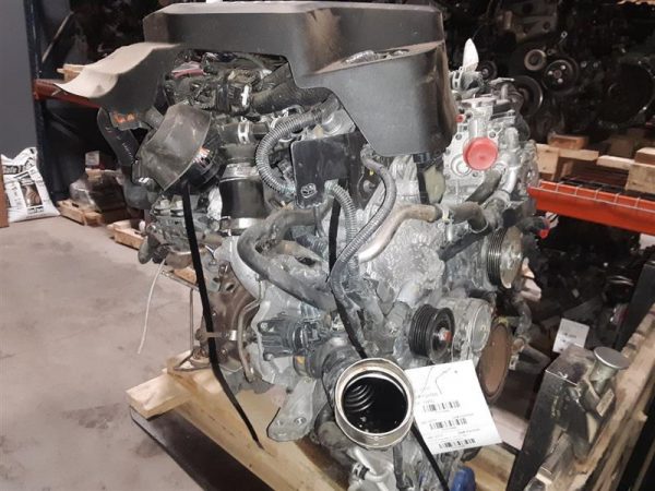 2017 INFINITI INFINITI_Q50 ENGINE ASSEMBLY - 10758868